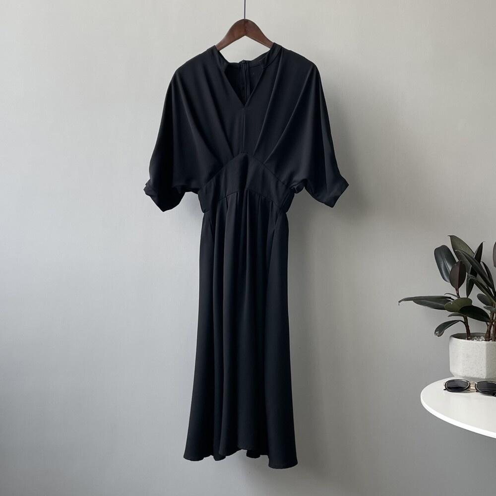 連身裙DANDT時尚氣質法式赫本氣質收腰洋裝（23 APR DOU）同風格請在賣場搜尋-歐美服飾