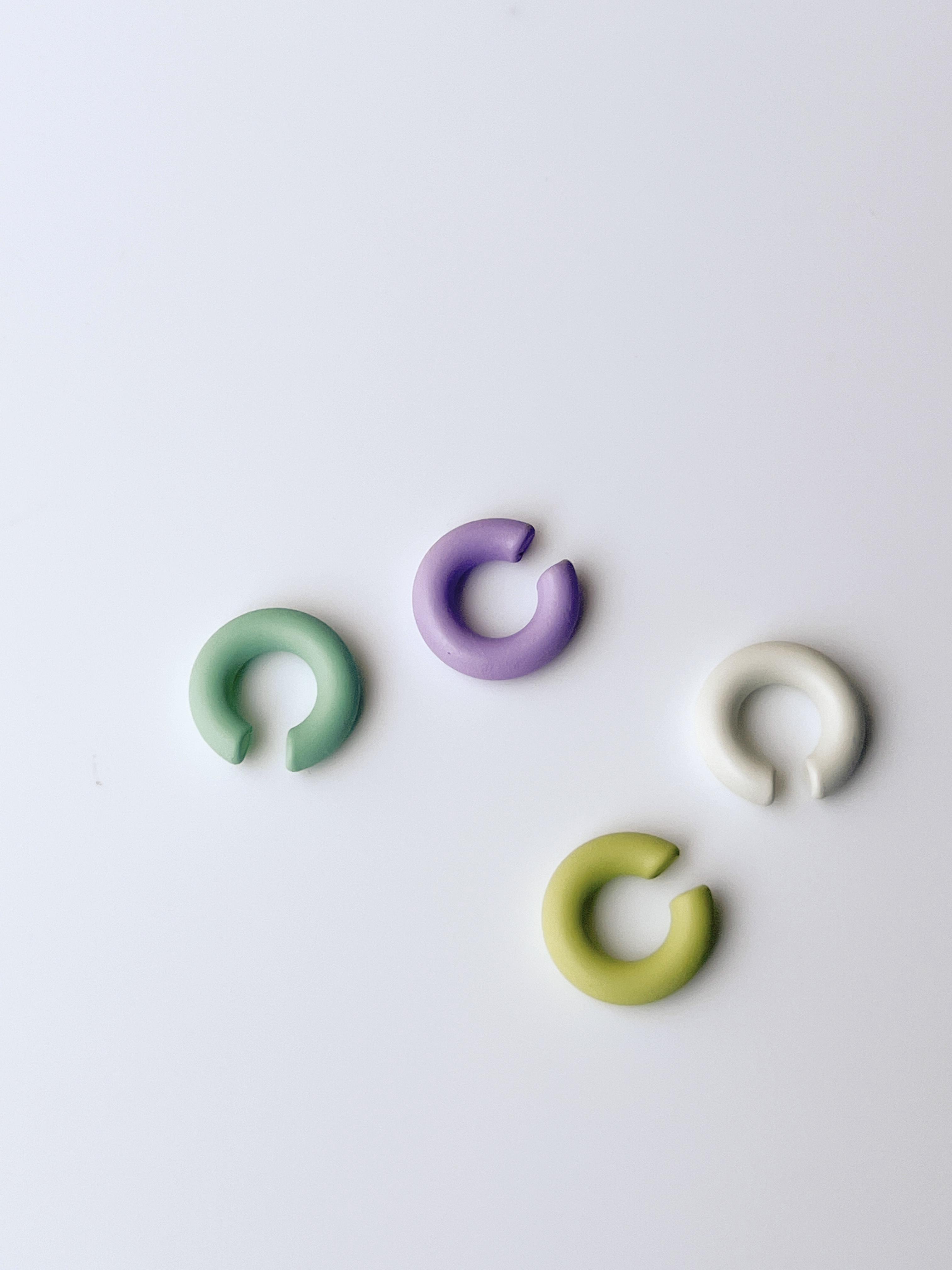 Korea 馬卡龍軟陶耳骨夾 (綠/白/黃/紫)