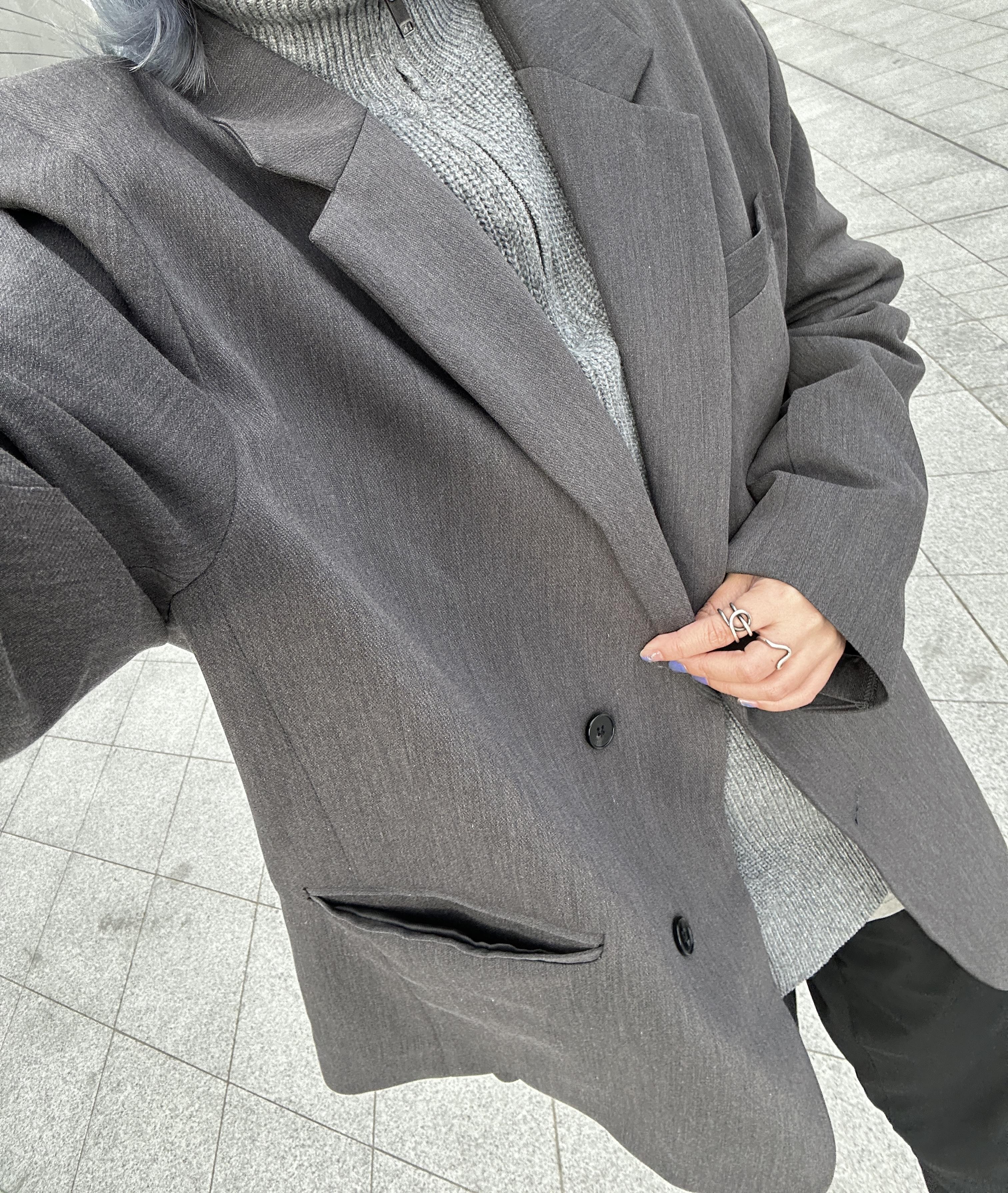 Korea 大人ㄉ西外套裝 (灰/黑)