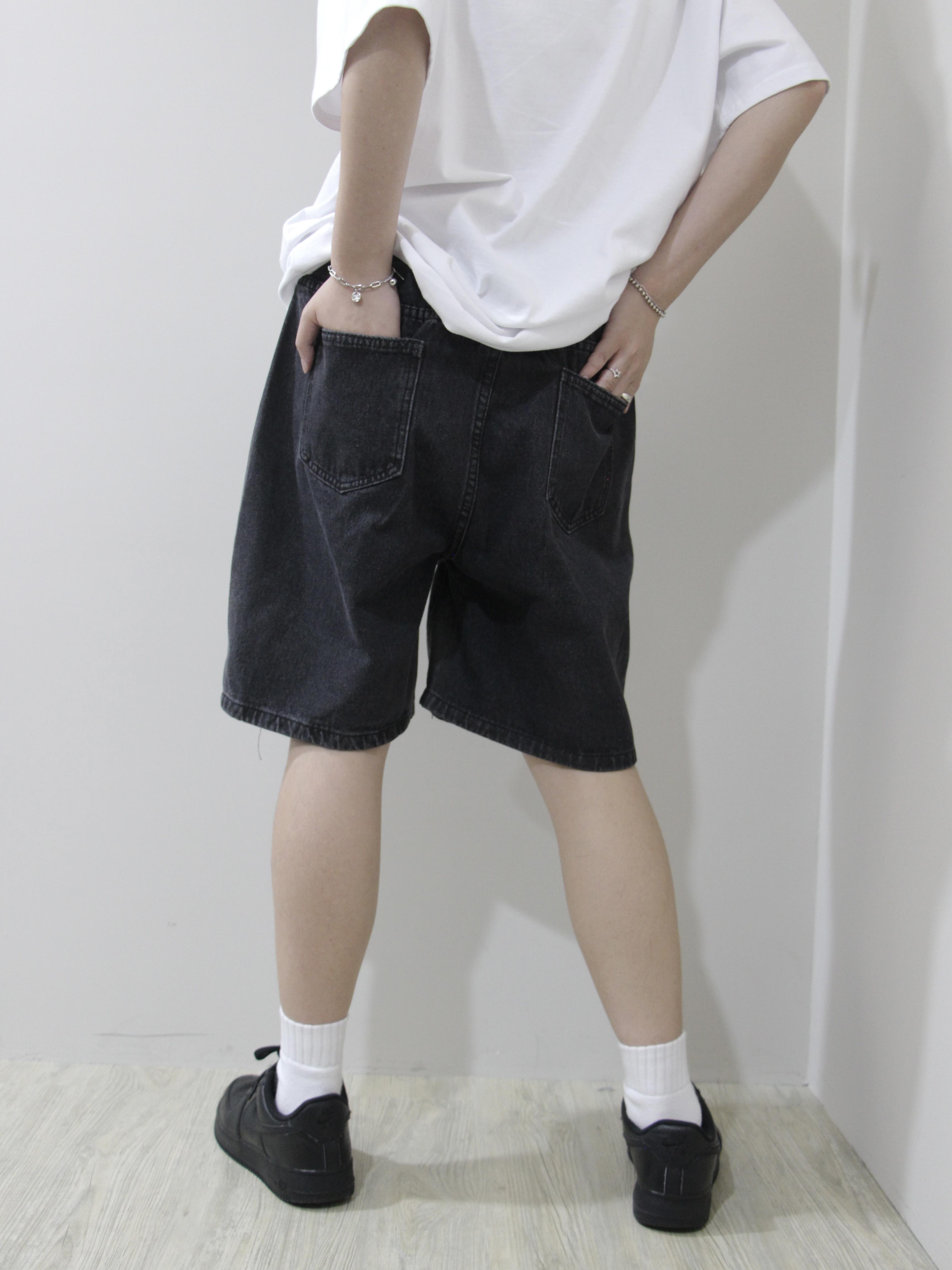 Korea 噴漆邊牛仔短褲 (藍/黑)