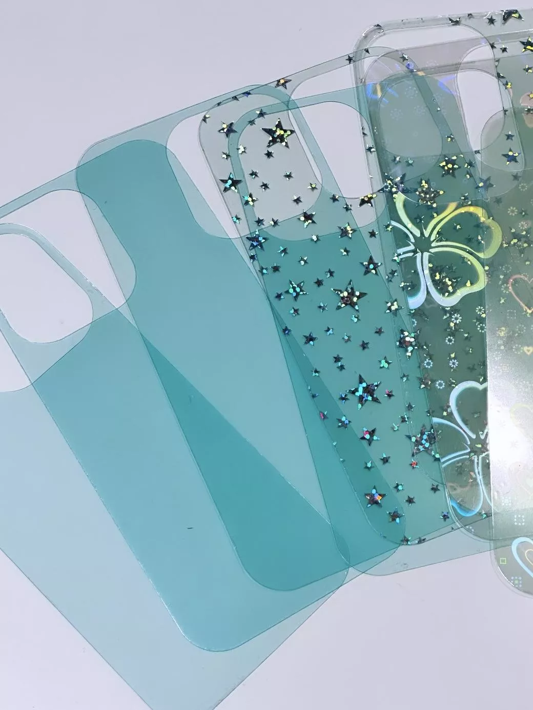 iphine DIY手機背卡 （透明片/星星/愛心/蝴蝶/四葉草）（綠色是保護膜）
