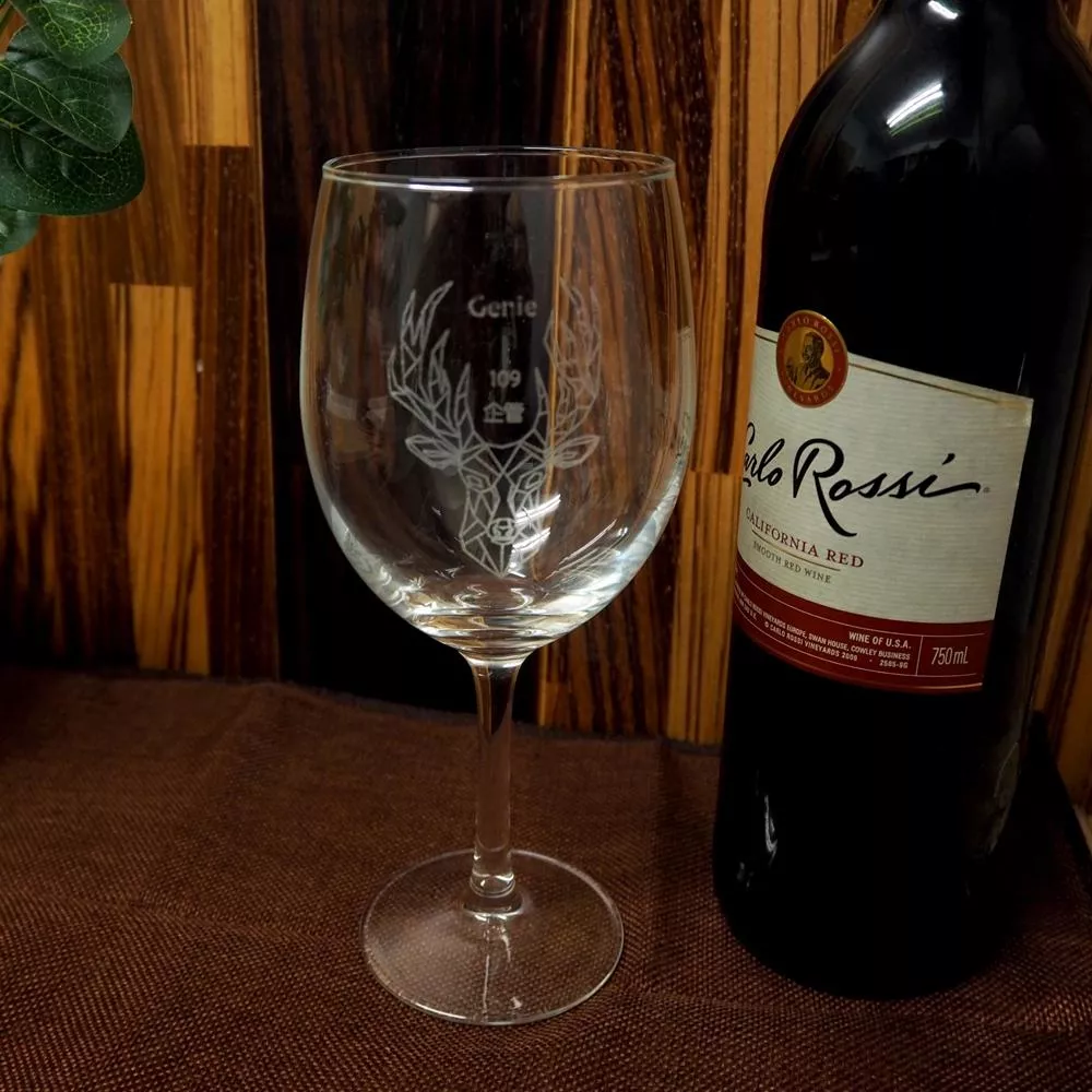 客製化雕刻玻璃杯 紅酒杯客製 玻璃杯刻字 訂製酒杯 不含紅酒